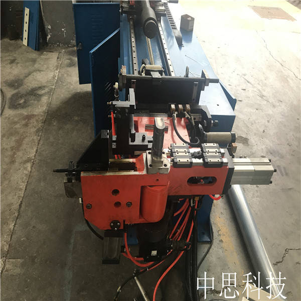 全自動彎管機(jī)構(gòu)造
